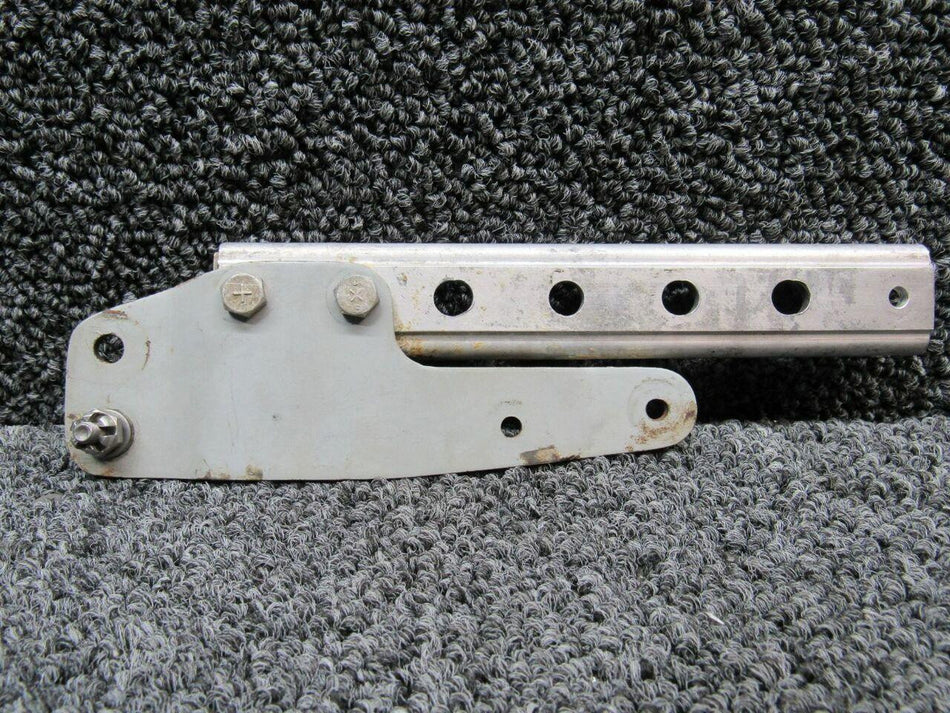 Ayres 70241-2 USE 70241T002 / 70080-1 Ayres S2R-T34 Link Plate LH W/ Channel