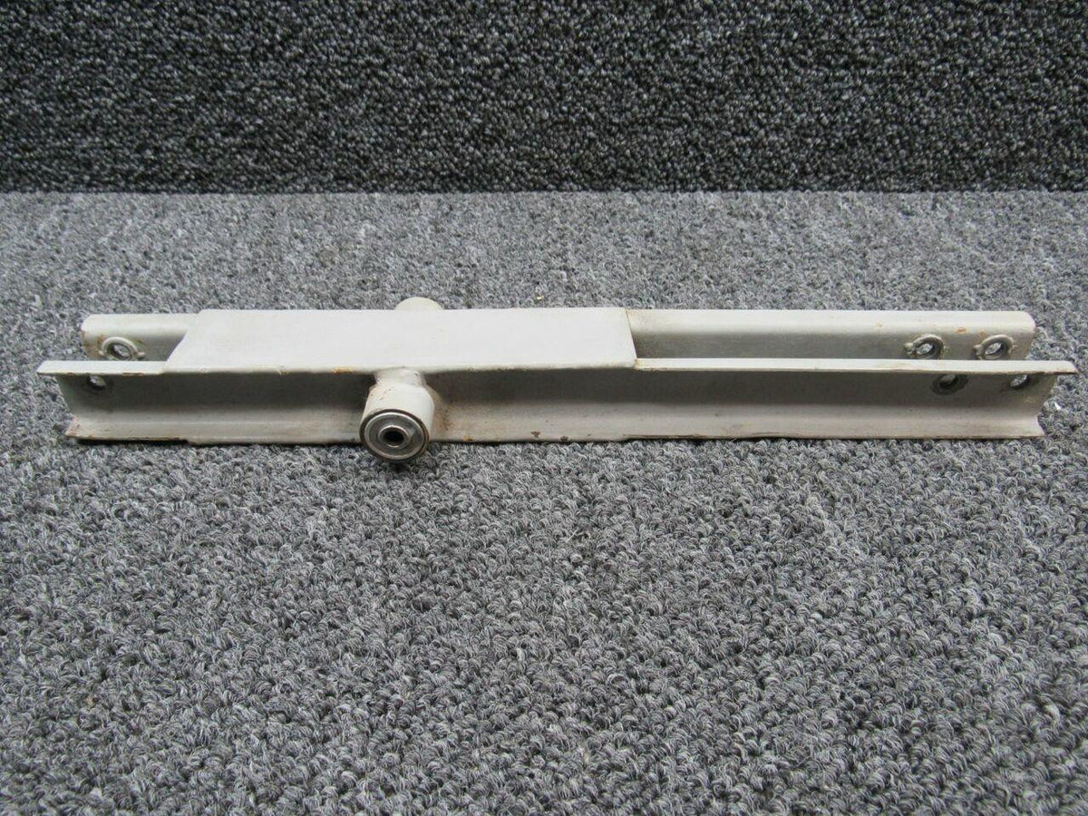Ayres 9012-6 USE 09012T006 Ayres S2R-T34 Flap Control Bellcrank Assembly RH