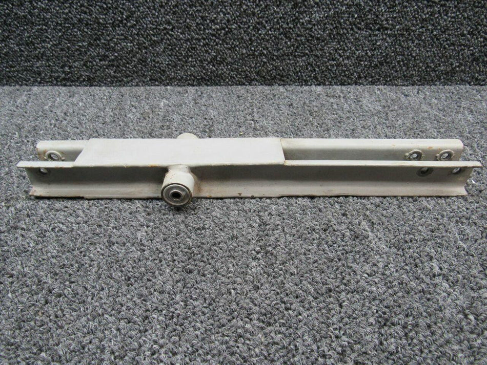 Ayres 9012-6 USE 09012T006 Ayres S2R-T34 Flap Control Bellcrank Assembly RH