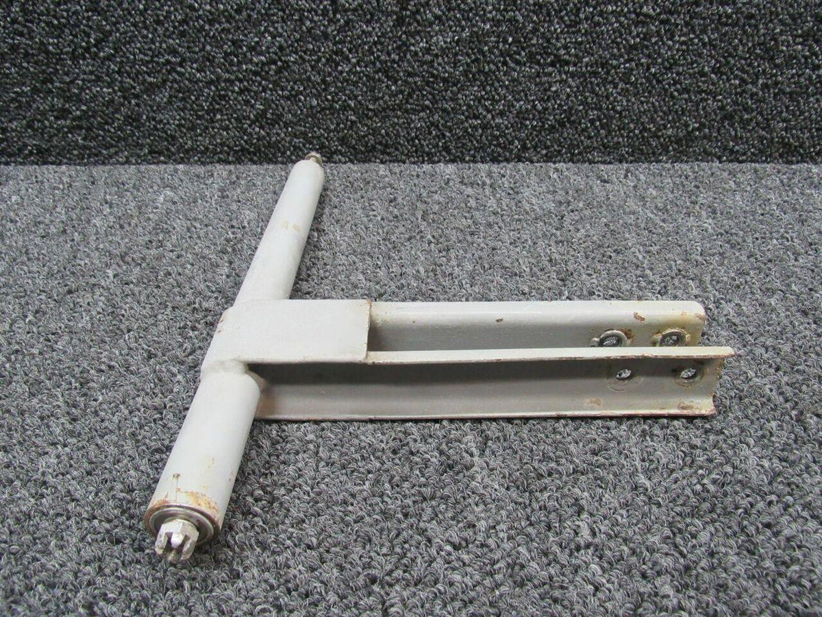 Ayres 57056-6 Ayres S2R-T34 Elevator Idler Assembly