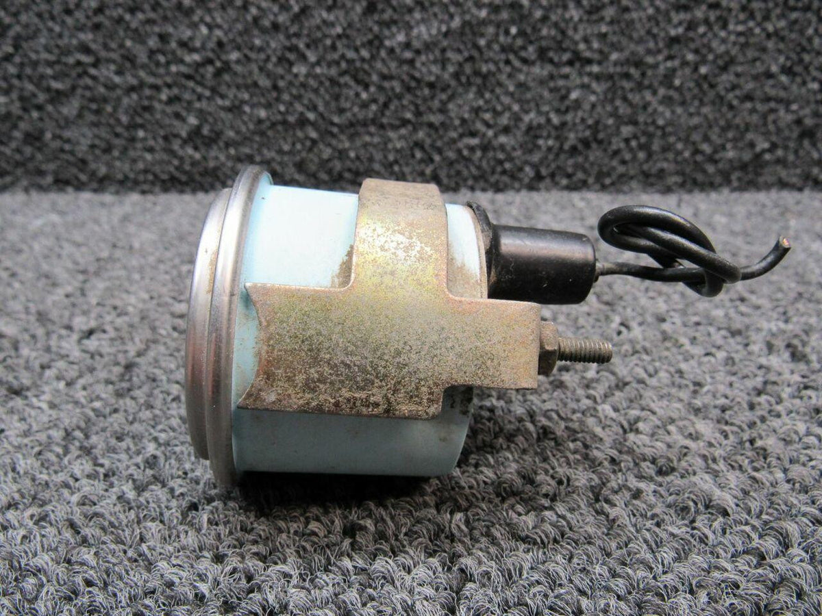 Datcon 06356-01 M/N 831-UT Datcon Voltmeter Volts 24