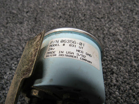 Datcon 06356-01 M/N 831-UT Datcon Voltmeter Volts 24