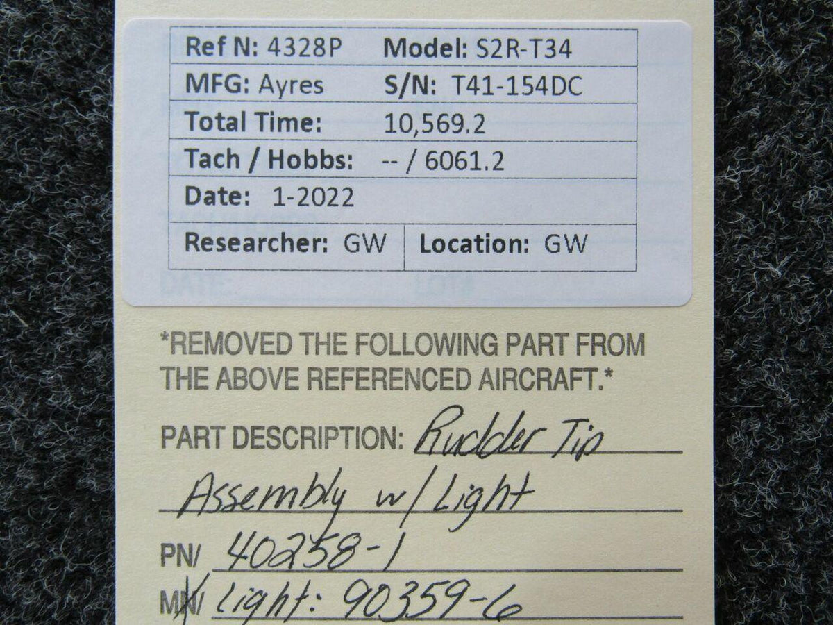 Ayres 40258-1 / 90359-6 Ayres S2R-T34 Rudder Tip Assembly W/ Light