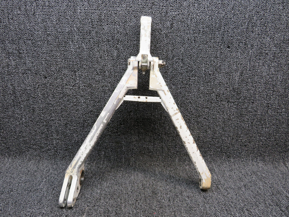 40280-001 / 85166-003 /41985-001 Piper PA-31T Link Assy Main Gear W/ Side Brace RH