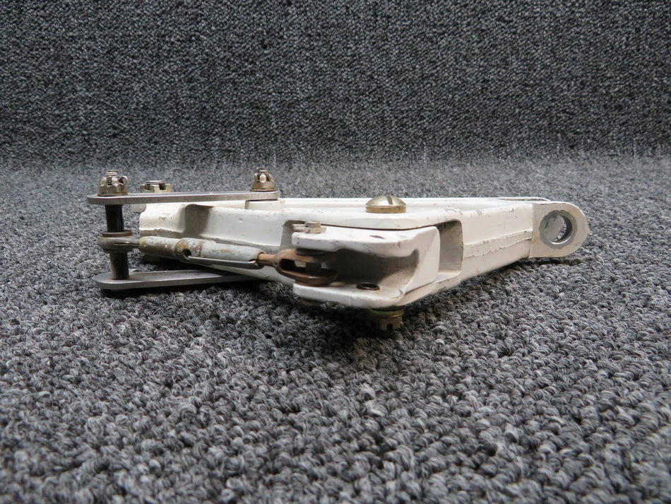 67025-006 (USE: 67025-014) Piper PA32R-301 Truss Main Gear Assembly RH