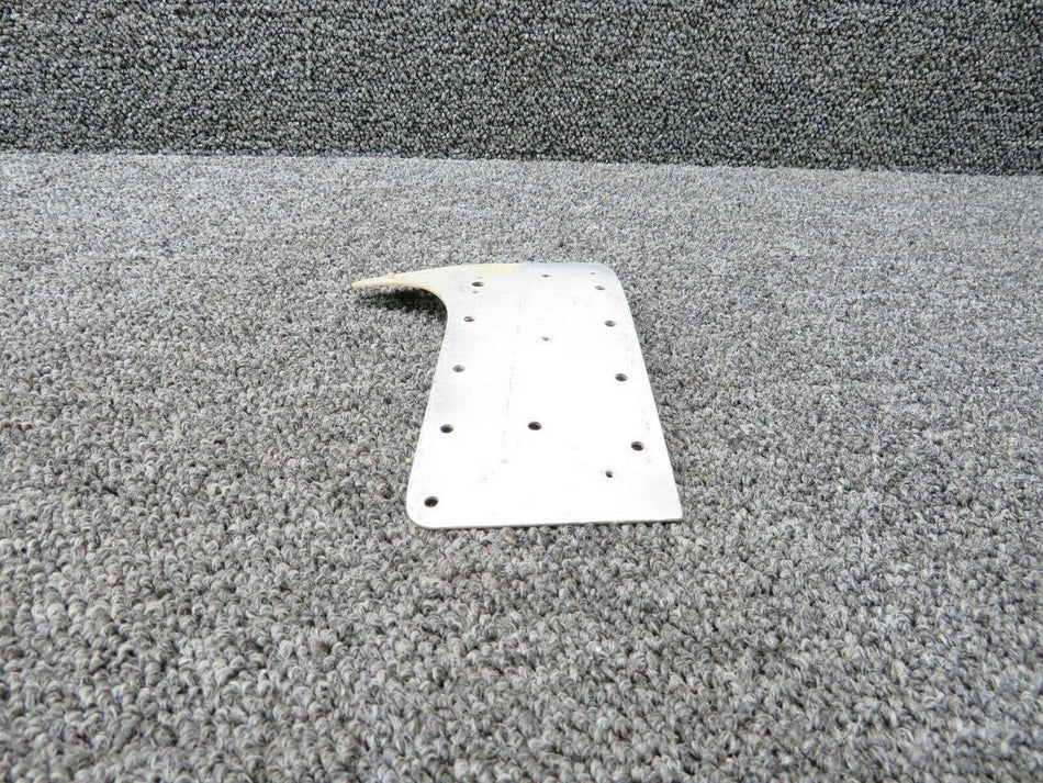 0513006-42 Cessna 172 Reinforcement Door Post Inbd LH