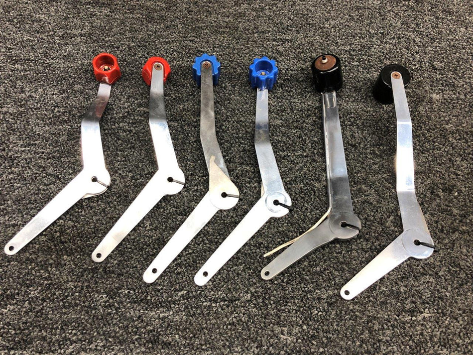 106-524039-1 / 106-524039-5 Beechcraft 58 Engine Control Lever Set