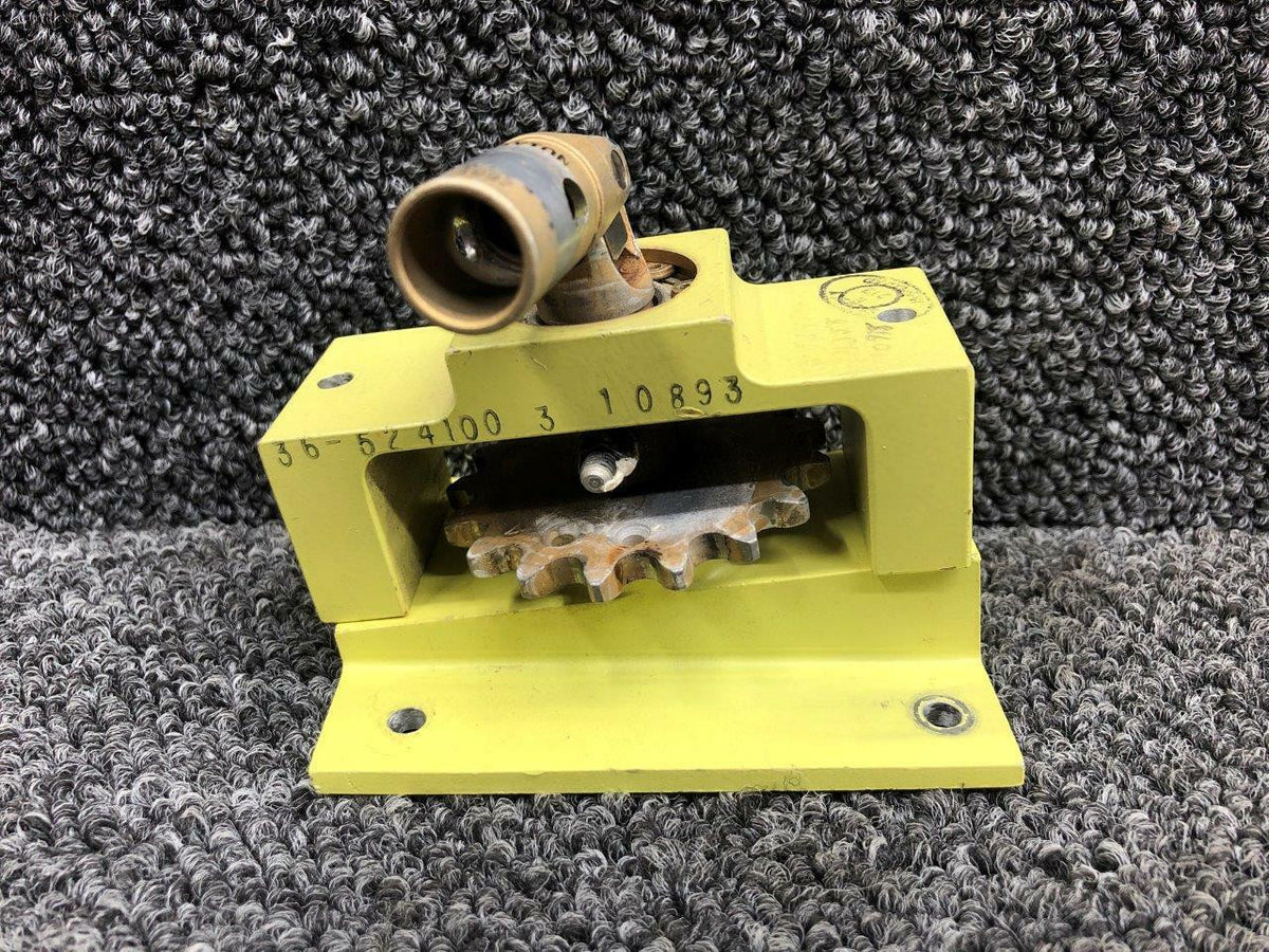 Beechcraft 36-524025-13 / 36-524100-1 Beechcraft 58 Control Column Support / Sprocket NOS