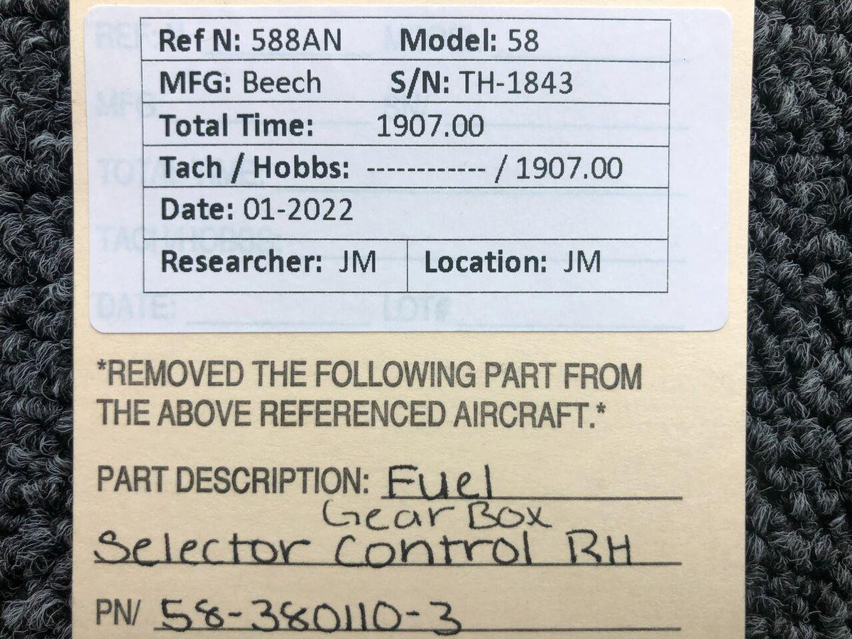 Beechcraft 58-380110-3 Beechcraft 58 Fuel Selector Control Gear Box RH