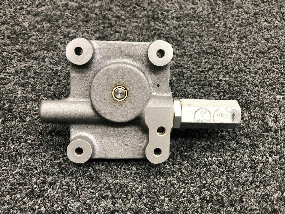 Beechcraft 58-380110-1 Beechcraft 58 Fuel Selector Control Gear Box RH
