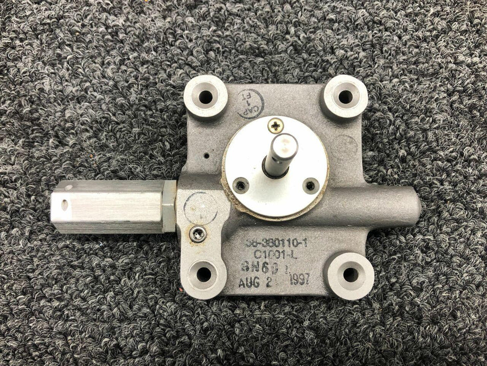 Beechcraft 58-380110-1 Beechcraft 58 Fuel Selector Control Gear Box RH