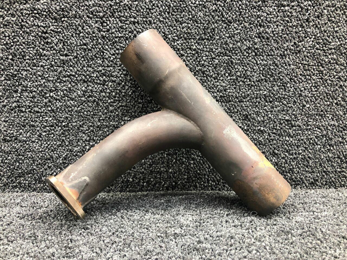 Beechcraft 96-950004-157 Beechcraft 58 Exhaust Stack Center Cylinder RH