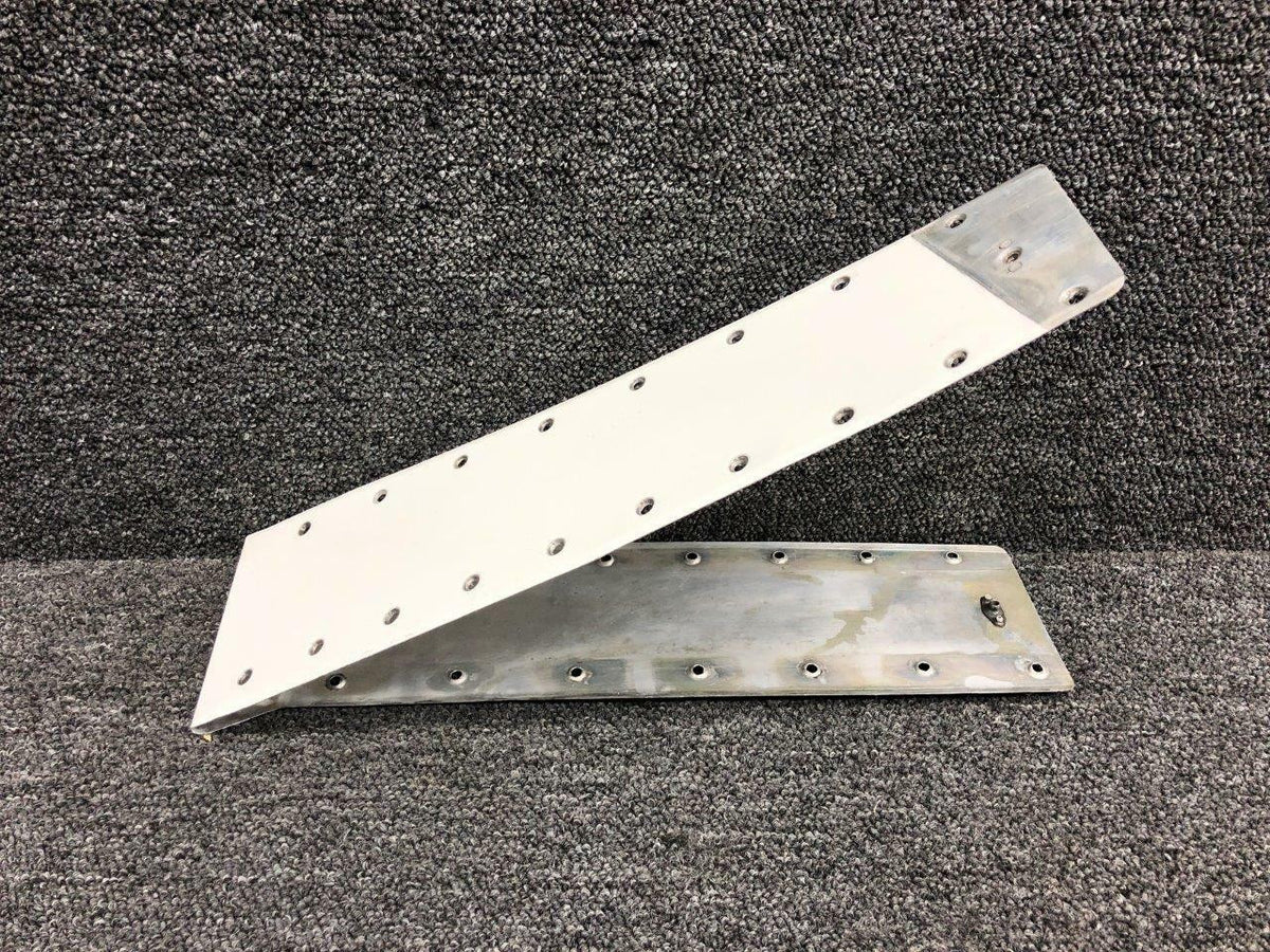 Cessna 5021502-206 Cessna 414 Wing Fairing Strip Aft RH