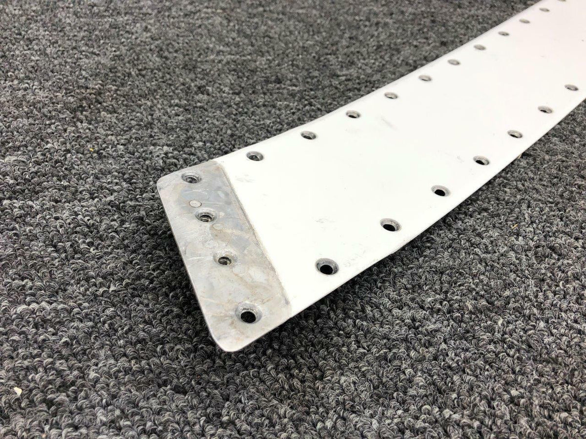 Cessna 5622013-200 Cessna 414 Wing Fairing Strip Upper Center LH
