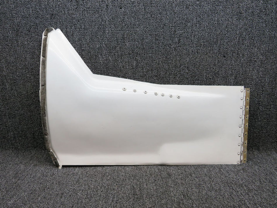 0826002-202 (FSO: 0826002-208) Cessna 414 Main Gear Door Outboard LH (White)