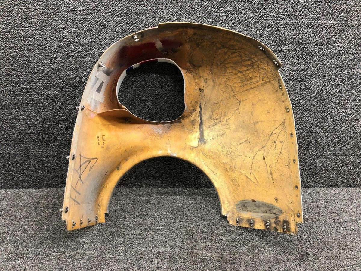 Cessna 08521149-210 Cessna 414 Cowling Nose Cap Assembly RH