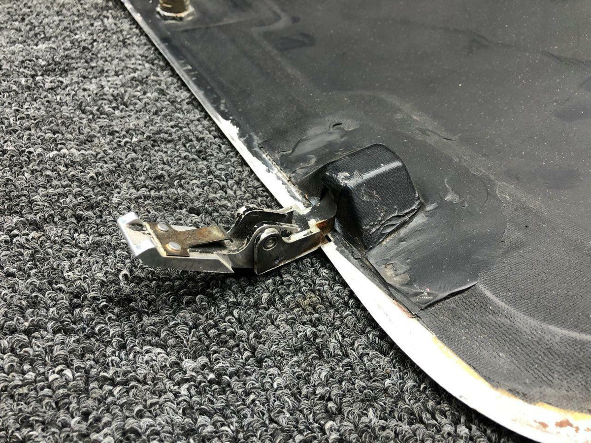 Cessna 5013107-75 Cessna 414 Nose Baggage Door Assembly LH
