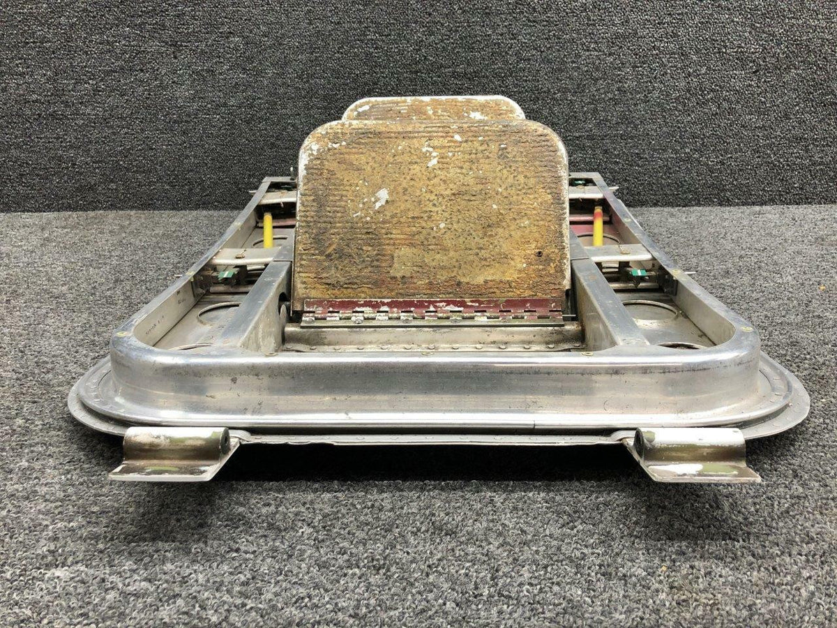 Cessna 5111505-56 / 5111509-1 Cessna 414 Cabin Door Structure Assembly Lower W/ Steps