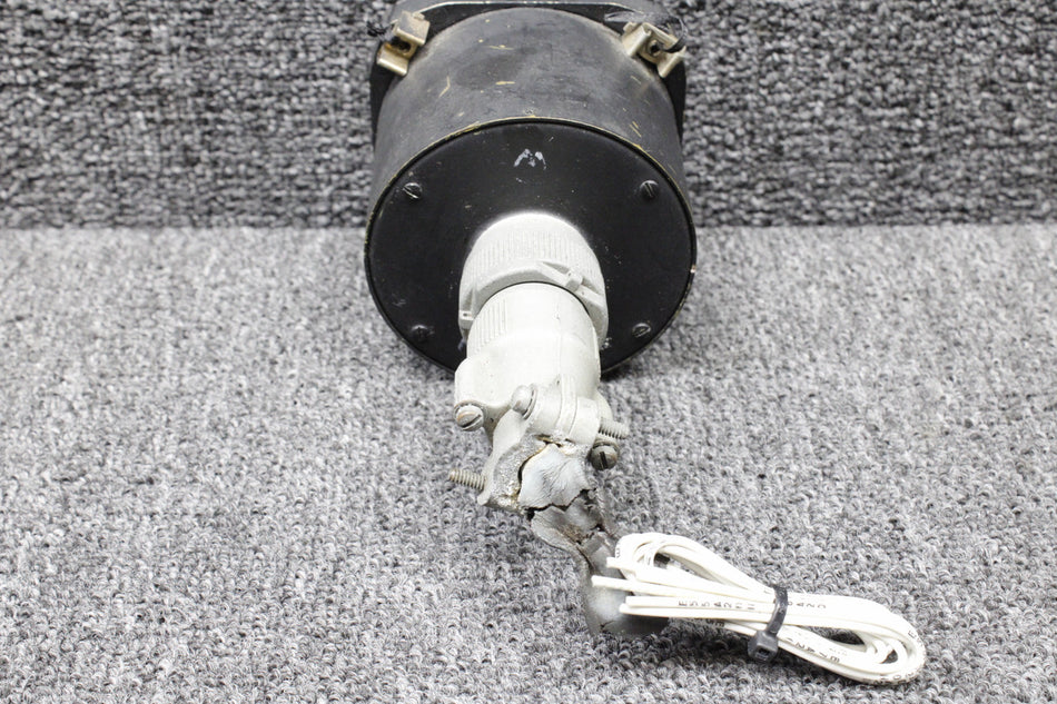 DSF1158 (Alt: 9910082-1) Consolidated Airborne Fuel Quantity Indicator