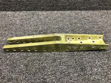 Cessna 5011024-1 USE 5011024-2 Cessna 414 Lower Wing Spar Fitting