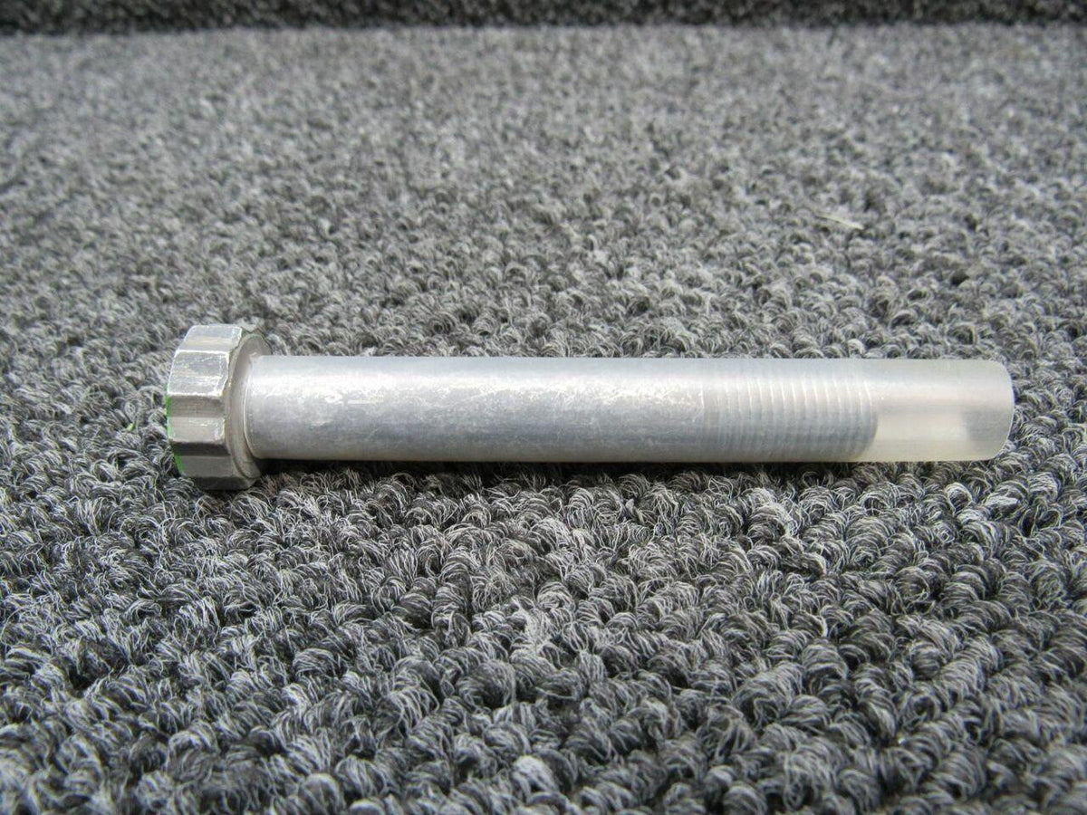 Does Not Apply GYS187-C33 Bolt NEW OLD STOCK SA