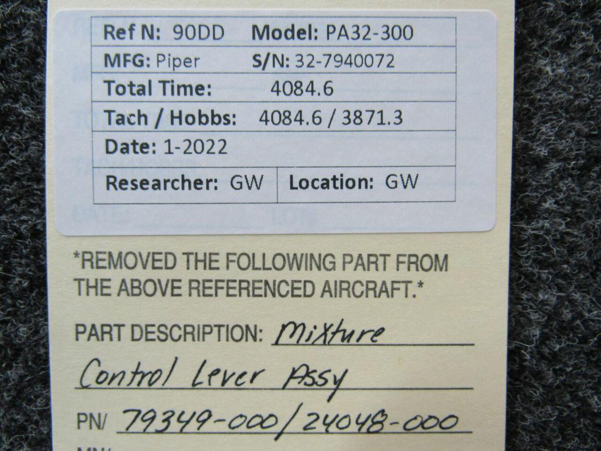 Piper 79349-000 / 24048-000 Piper PA32-300 Mixture Control Lever Assembly