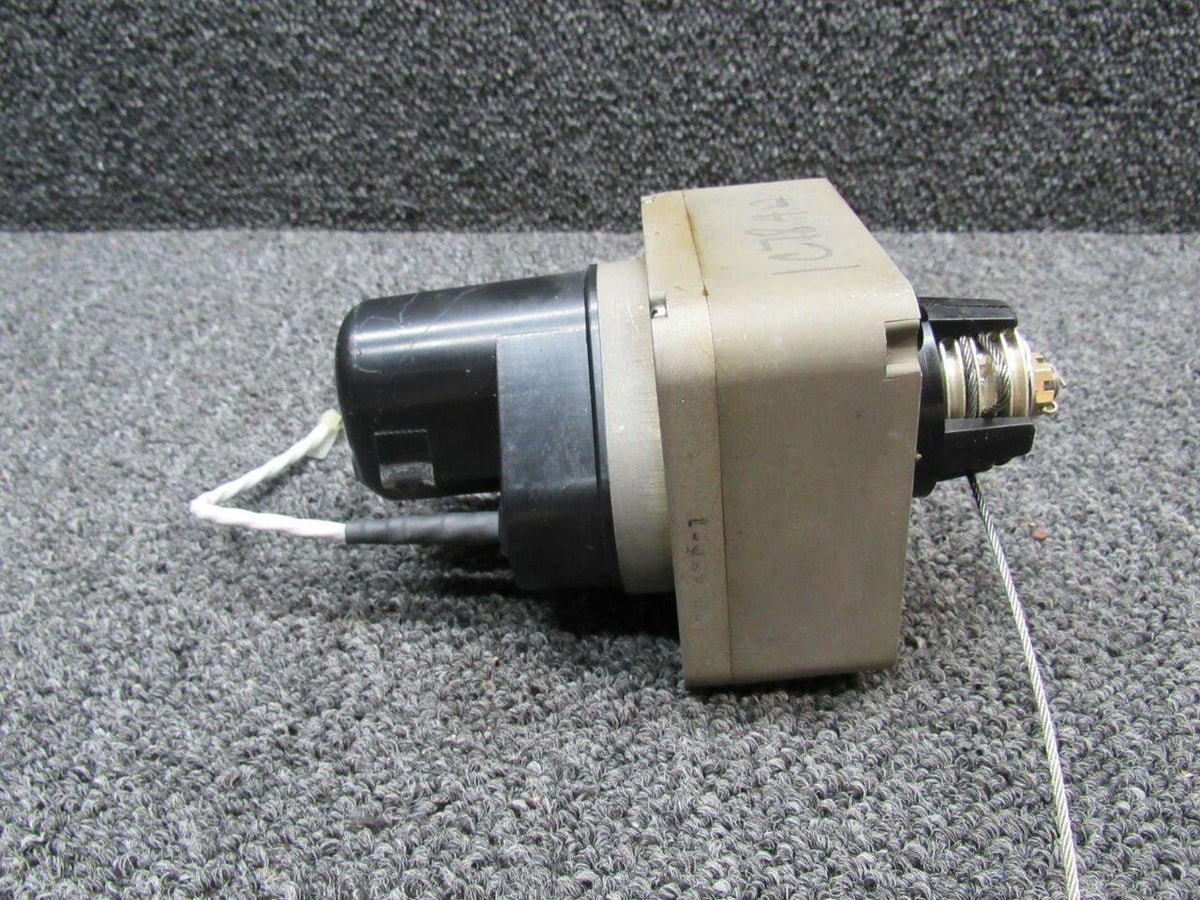 Century Flight Systems 1C784-2-879 Piper PA32-300 Century Autopilot Roll Servo Volts 14