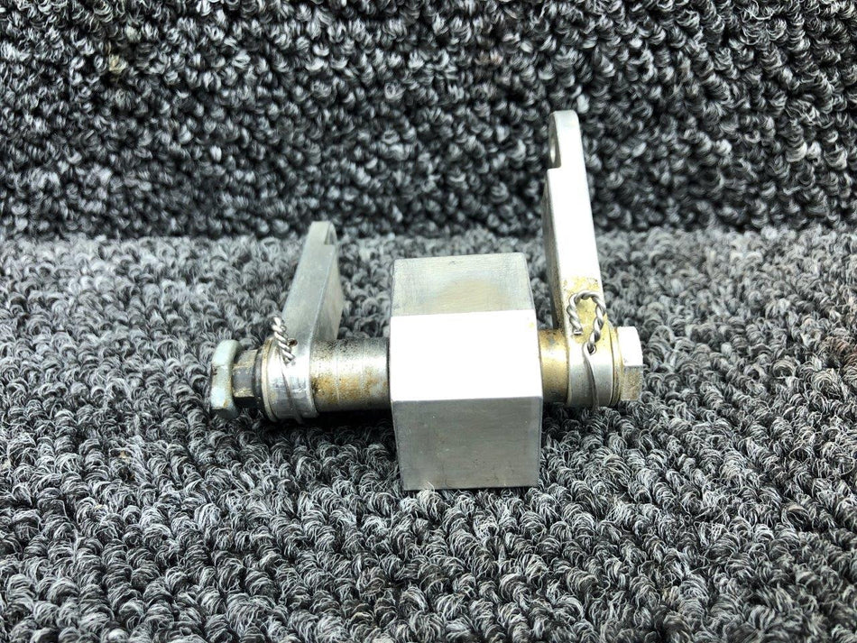 A605-1, A609-1 Robinson R44 Throttle Control Housing w Arms