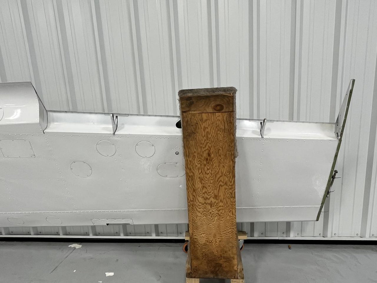 Cessna 1220804-24 Cessna T206H RH Wing Assembly