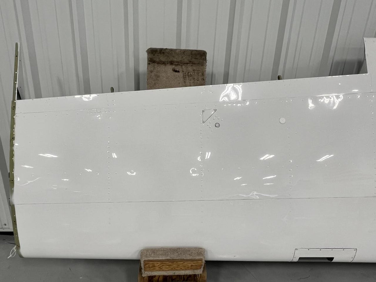 Cessna 1220804-24 Cessna T206H RH Wing Assembly