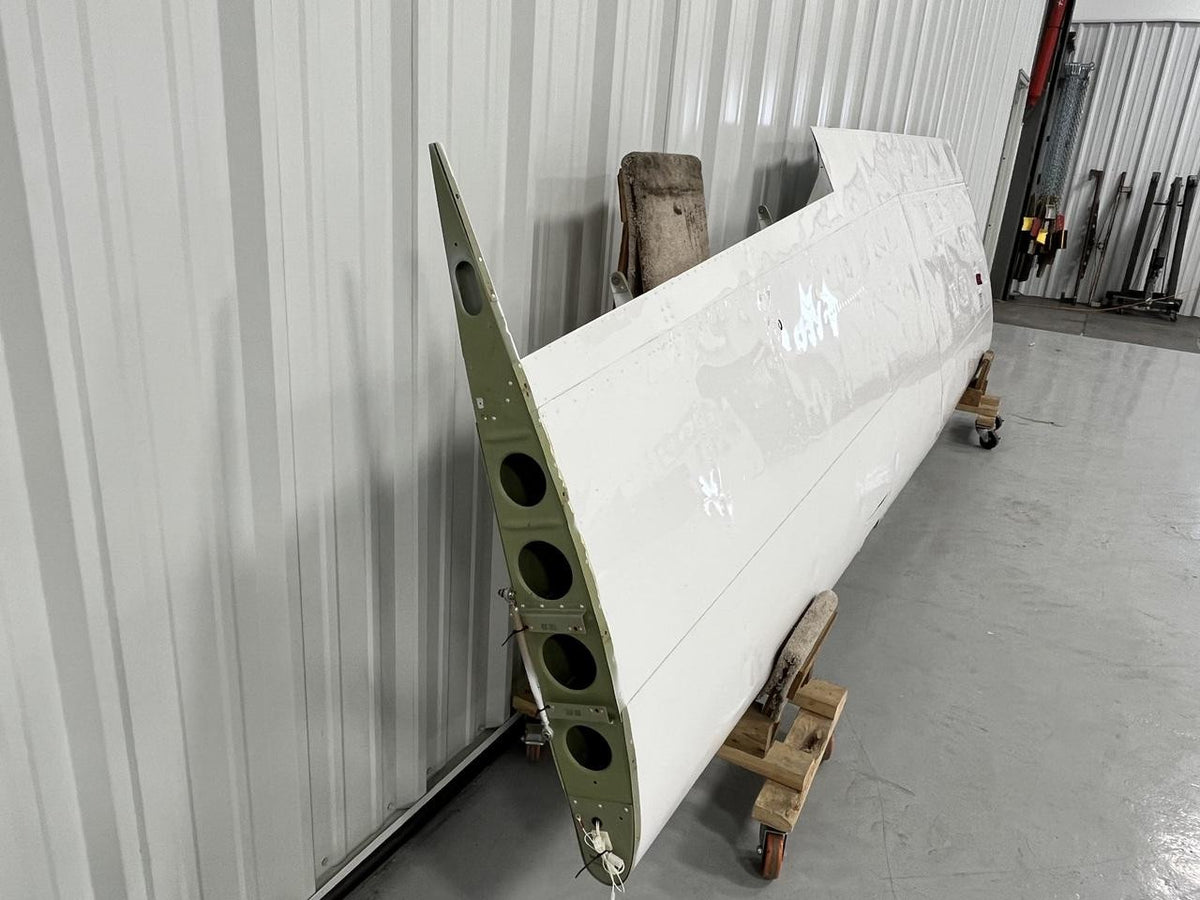 Cessna 1220804-24 Cessna T206H RH Wing Assembly