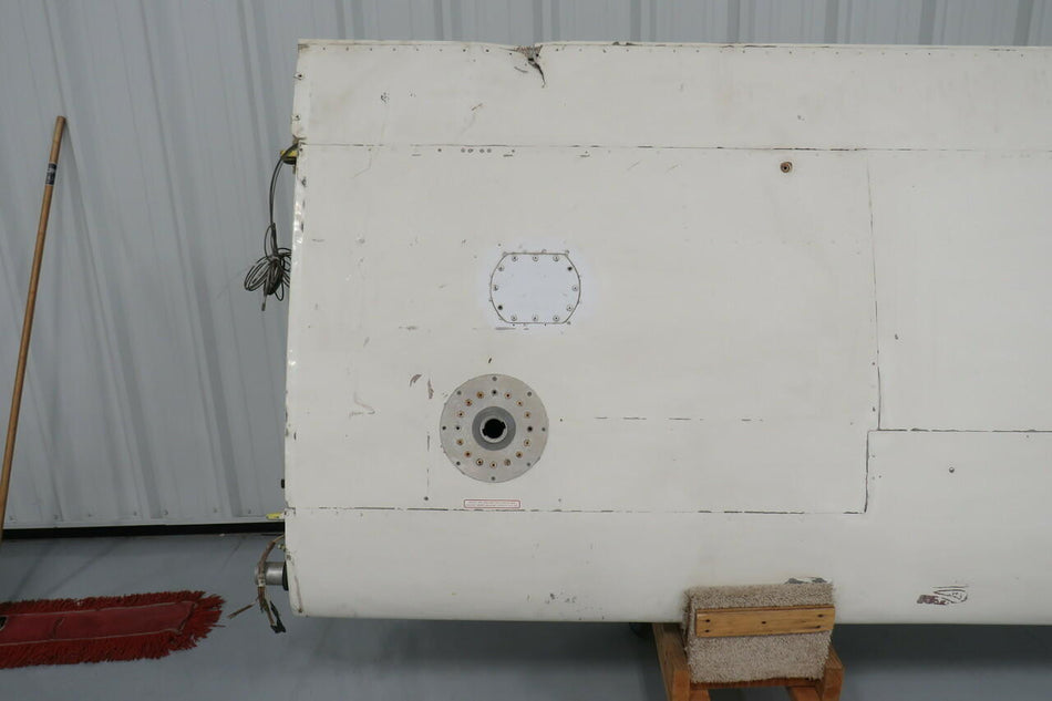 Cessna 0792000-15 Spar P/N 0721400-21 Cessna 182B LH Wing Assembly