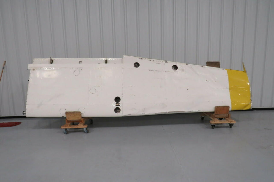 Cessna 0792000-14 Spar P/N 072100-22 Cessna 182B RH Wing Assembly