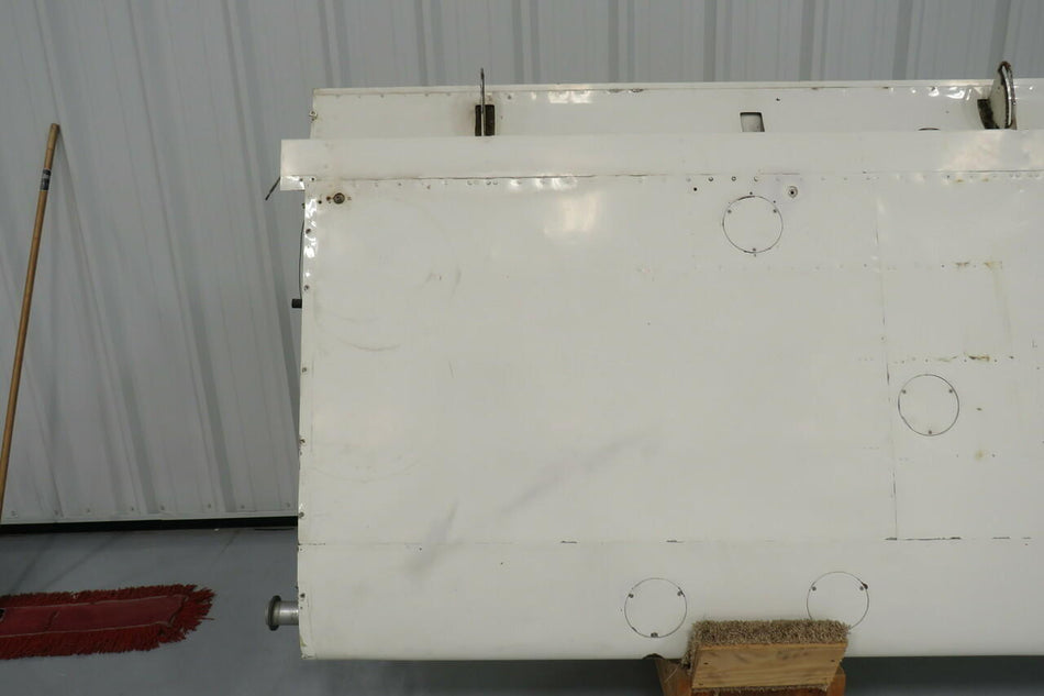 Cessna 0792000-14 Spar P/N 072100-22 Cessna 182B RH Wing Assembly