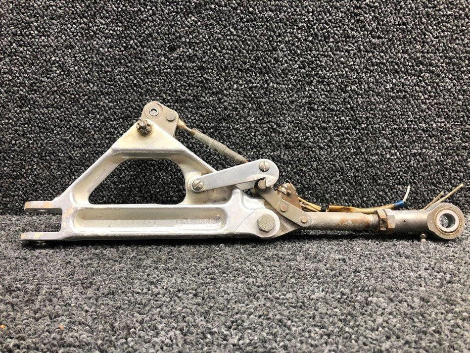 67025-005 / 67797-004 Piper PA34-200T Main Gear Truss LH W/ Link & Hooks