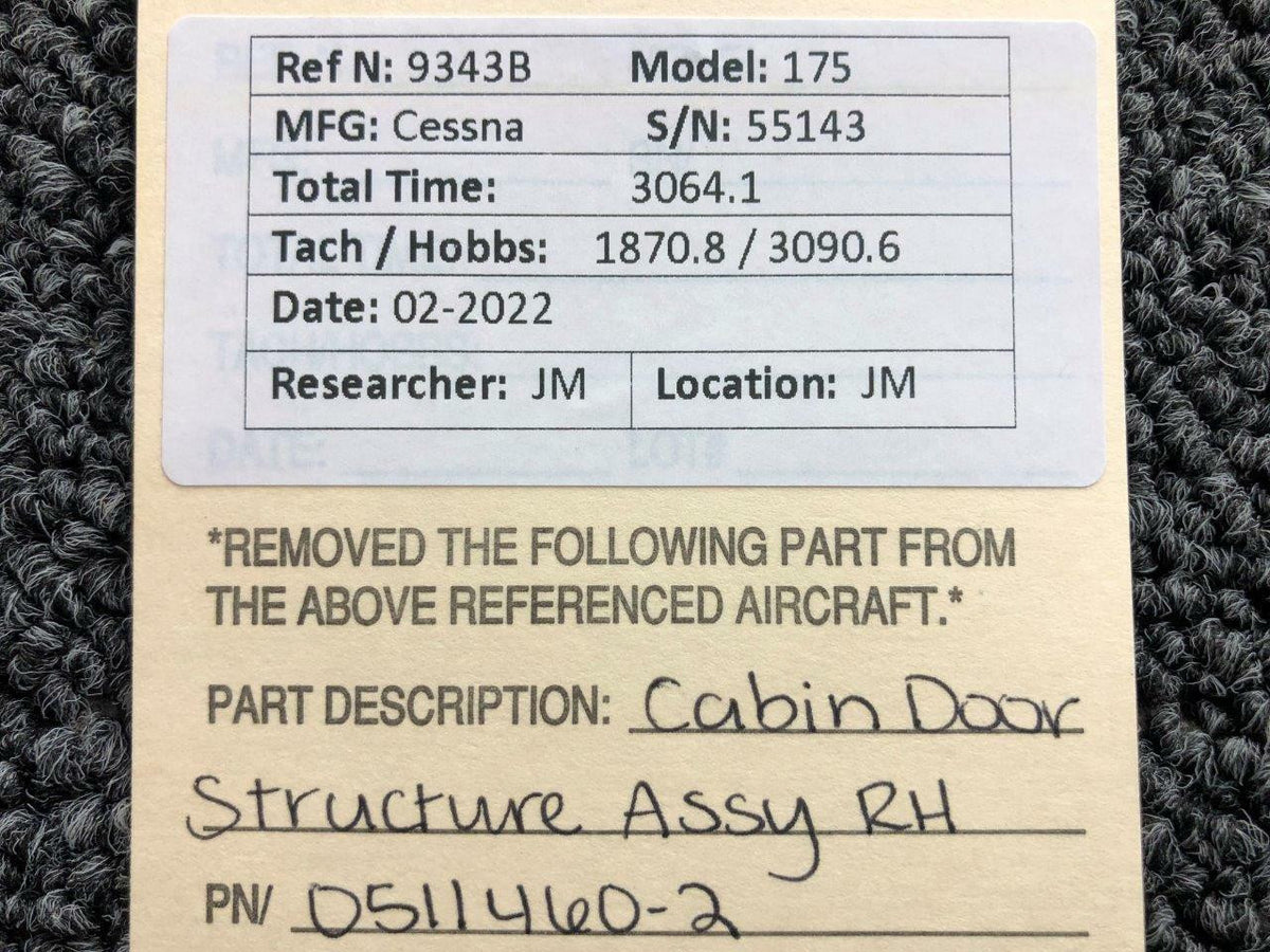 Cessna 0511460-2 Cessna 175 Cabin Door Structure Assembly RH