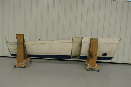 Cessna 1620004-28 Cessna A188B RH Wing Assembly