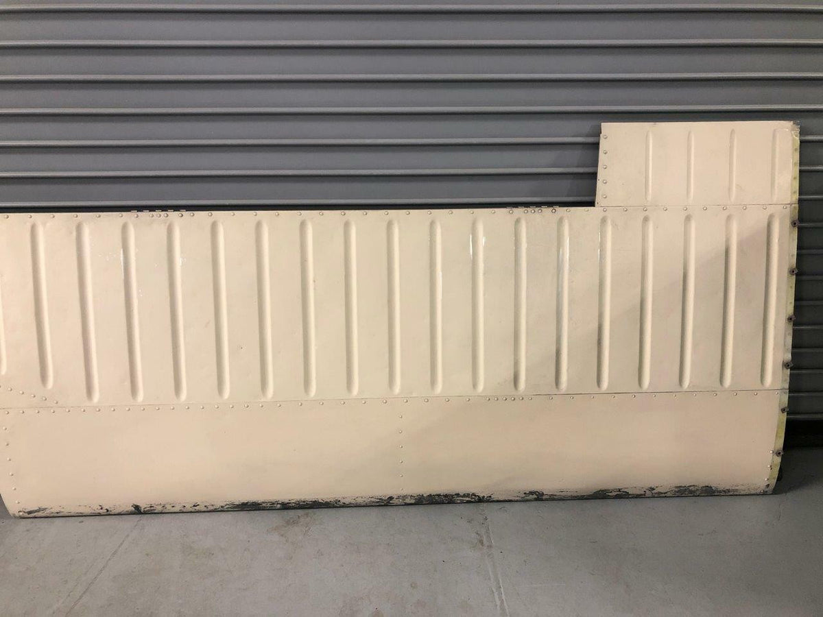 Piper 95866-000 Piper PA34-200T Horizontal Stabilator Assembly