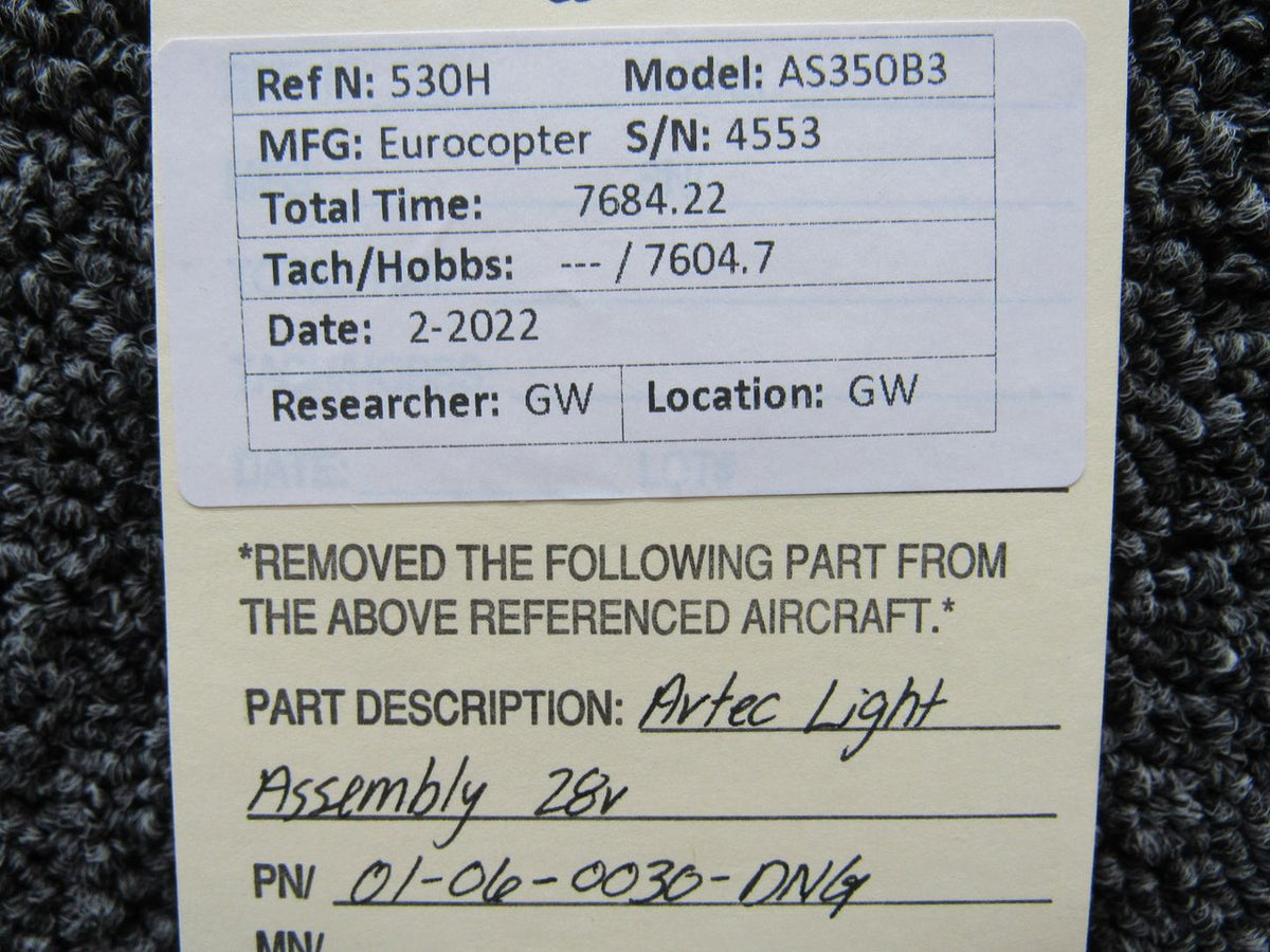 01-06-0030-DNG Eurocopter AS350B3 Avtec Light Assembly (Volts: 28) BAS Part Sales | Airplane Parts