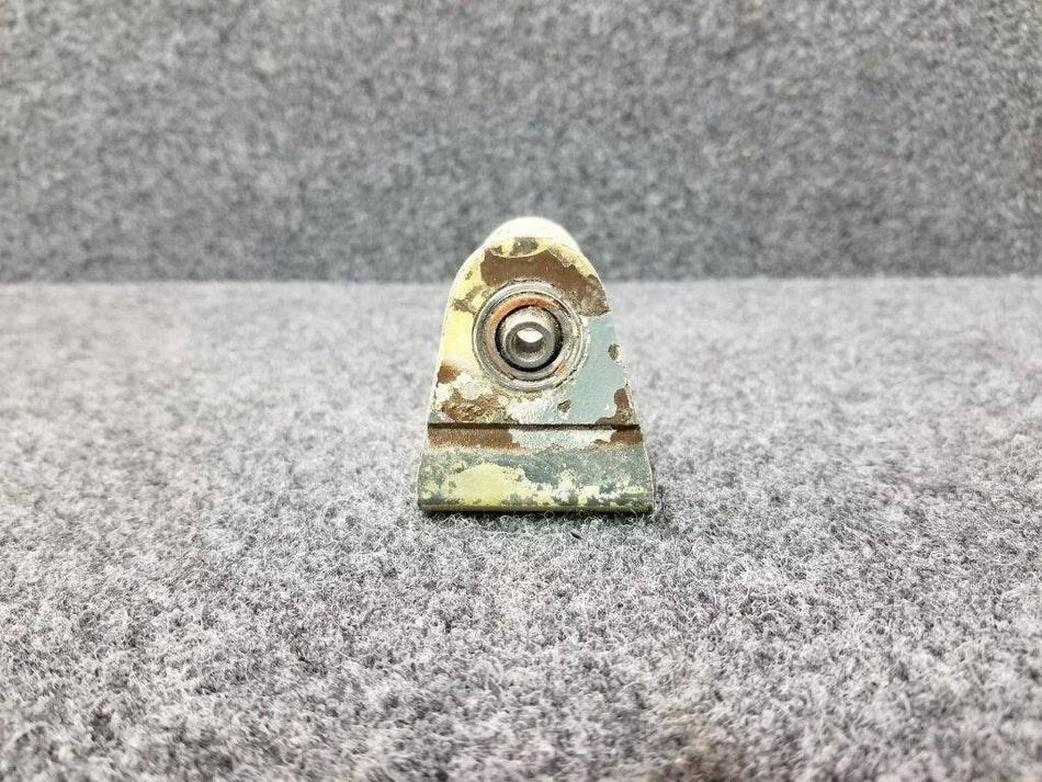 95-610012-19 (Use: 95-610012-25) Beech Hinge Assembly Elevator Inboard