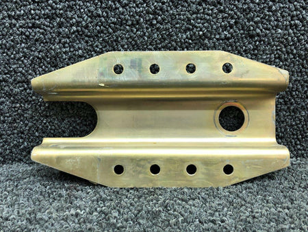 Cirrus 20108-002 Cirrus SR22 Seat Attach Bracket LH / RH