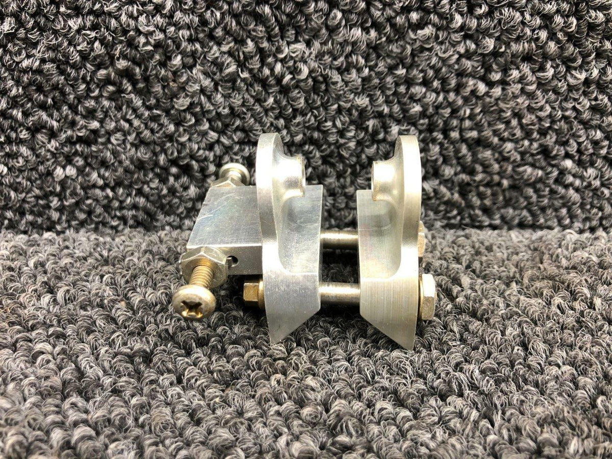 Cirrus 14932-001 / 15359-001 Cirrus SR22 Fitting Elevator Actuation Yoke
