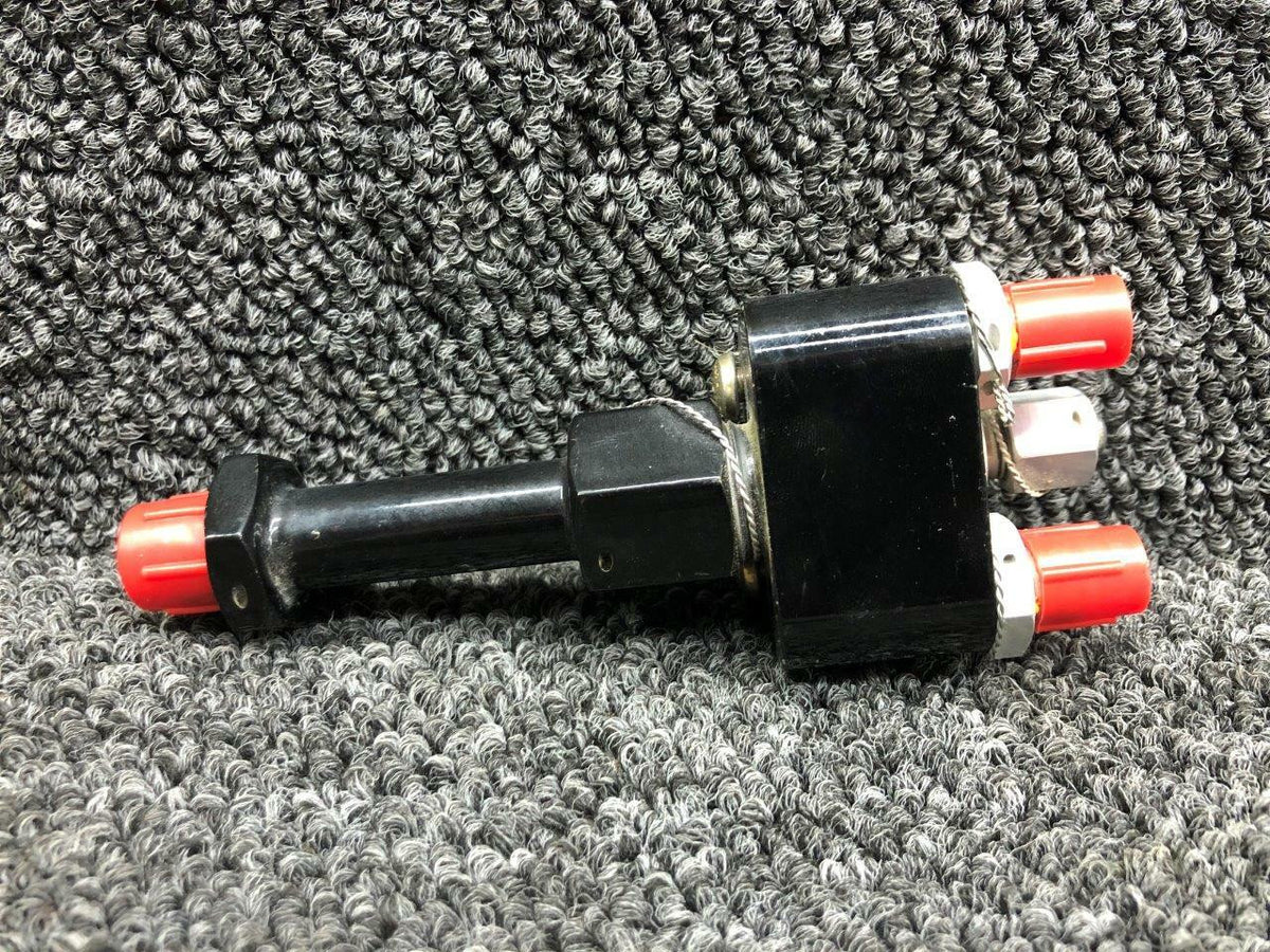 TKS 15165-014 MPN PU310CT124 Cirrus SR22 TKS Wing De-Ice Proportioning Unit