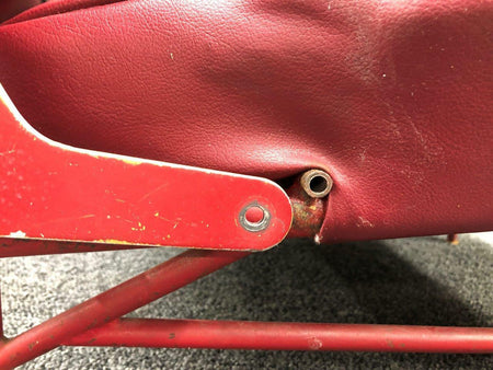 Piper 68086-000 Piper PA32-260 Center Forward Facing Seat Assembly Rail Length 13