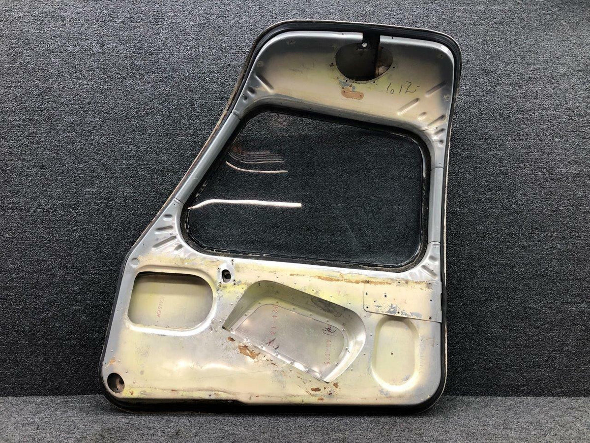 Piper 68185-000 Piper PA32-260 Forward Cabin Door Assembly