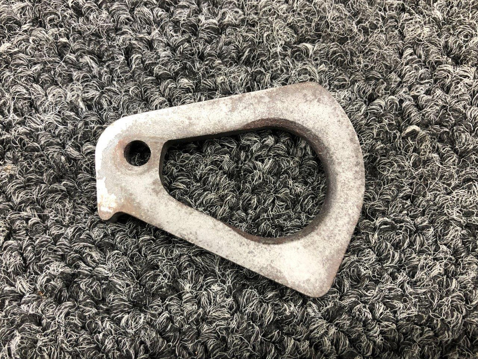 0723604-1 Cessna 182B Mooring Ring
