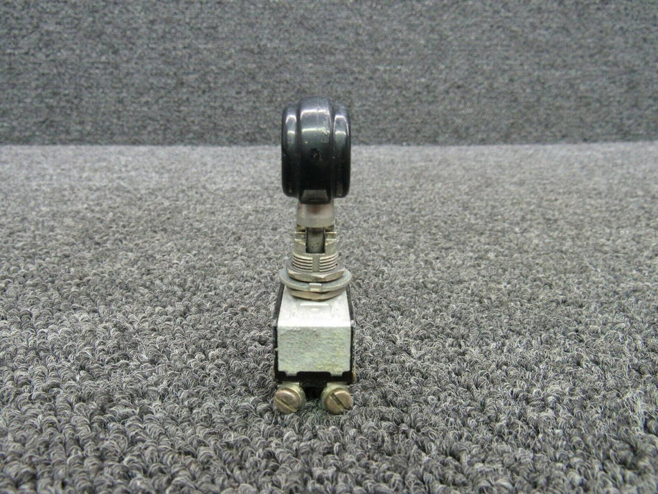MS25126-E1 (Alt: 8858K43) Cutler-Hammer Landing Gear Switch