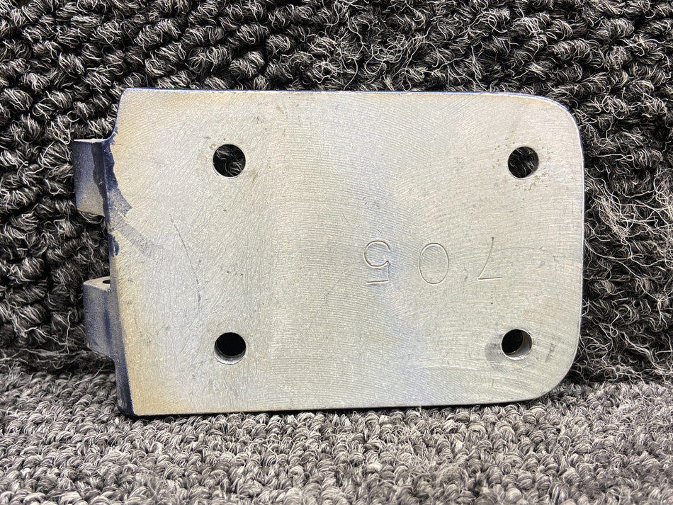 1211661-5 Cessna T206H Cargo Door Hinge Lower Aft