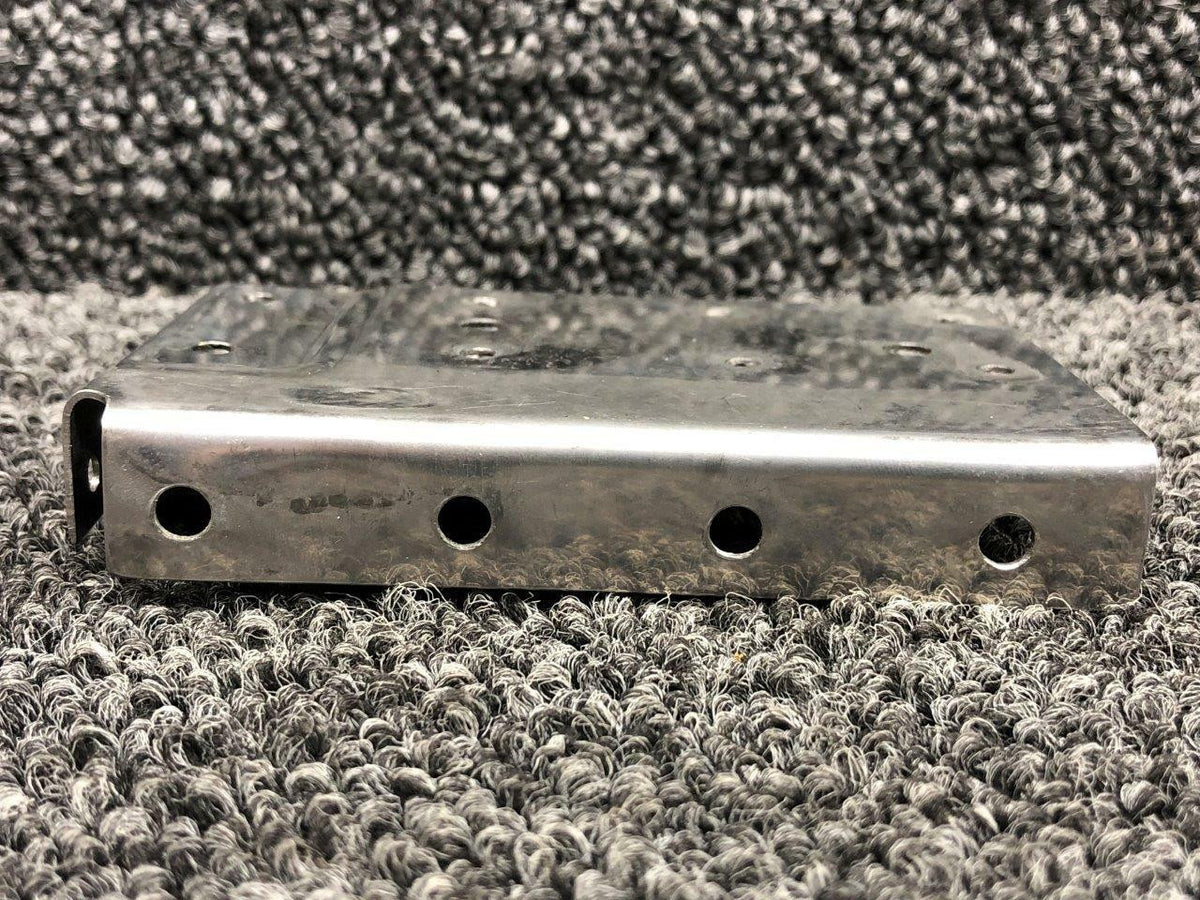 1253061-2 Cessna 207 Attach Plate RH BAS Part Sales | Airplane Parts