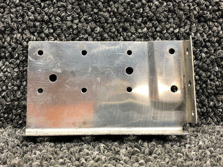 Cessna Aircraft Parts 1253061-2 Cessna 207 Attach Plate RH